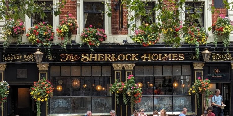 sherlock holmes restaurant london