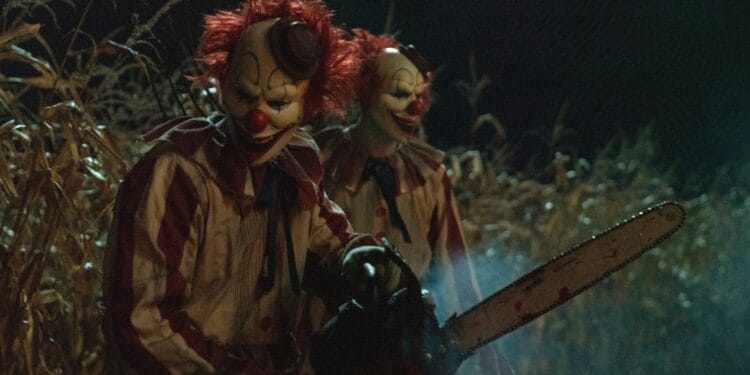 Clown in a Cornfield Szenebild